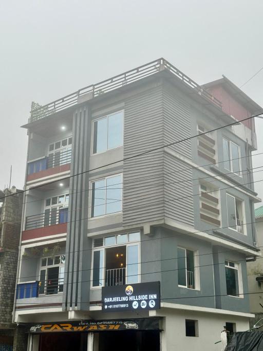 Darjeeling Hillside Inn preview