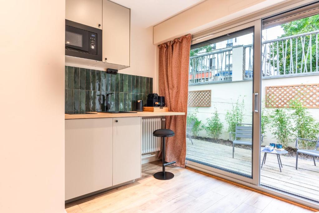 Maison Menilmontant – Studio with Terrace photo 9