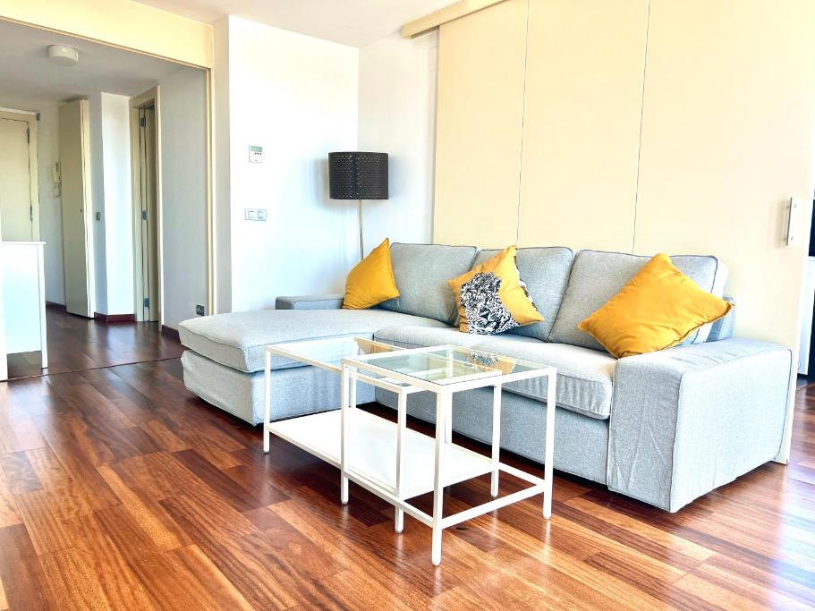 Ral48 – Two-Bedroom Apartment with Partial Ocean View photo 7