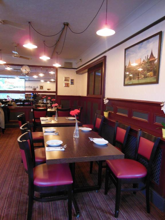 ザ ブリッジ イン (The Bridge Inn)