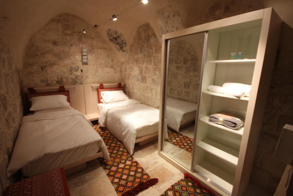 Posto Letto in Dormitorio Femminile 