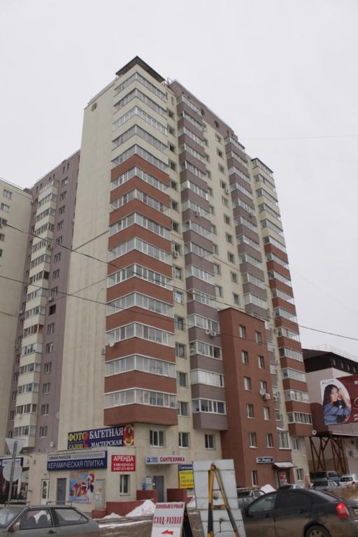 Уютная квартира с панорамным видом рядом с Волгои photo