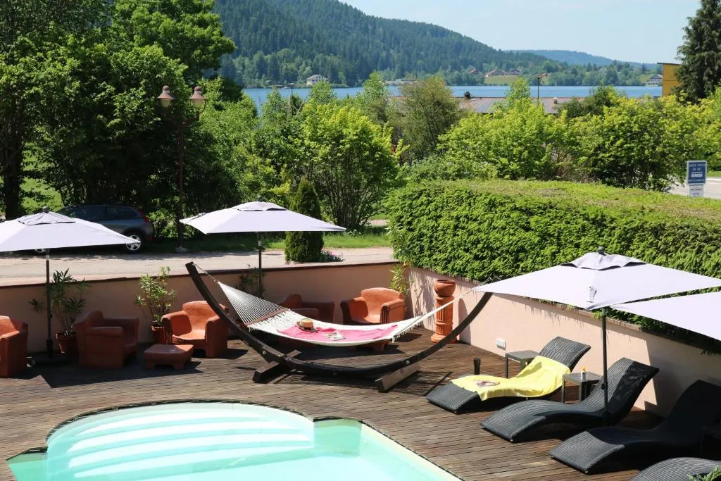 Les Loges Du Parc, hotel in Gérardmer