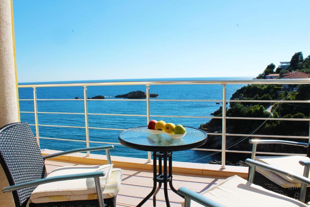 Apartments Gran Sasso — Hotel in Ulcinj