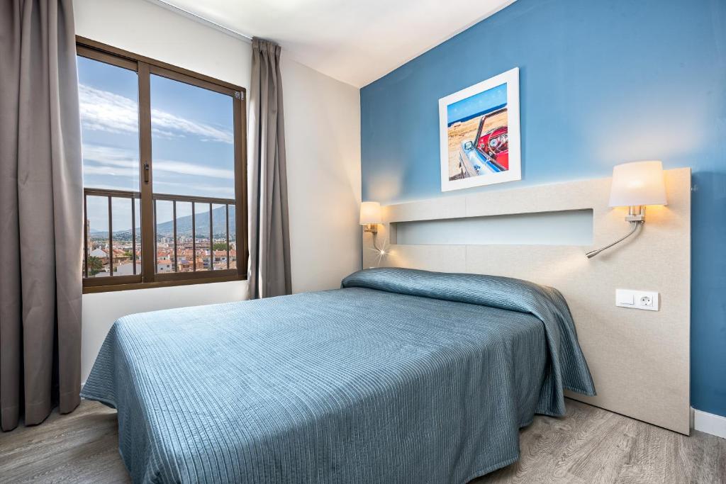 Veramar Aparthotel — Hotel rooms in Fuengirola, Andalusia