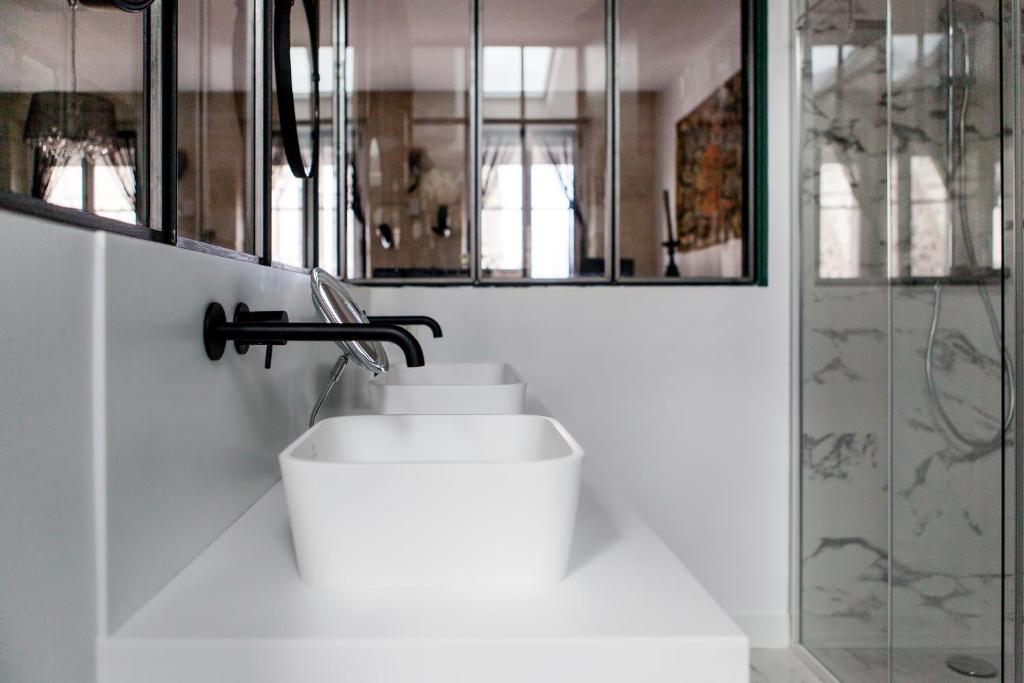 Une Chambre Chez Dupont photo
