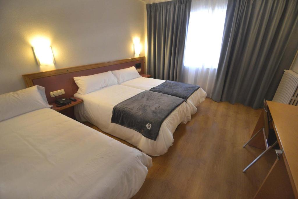 Hotel Brujas De Irues 전경