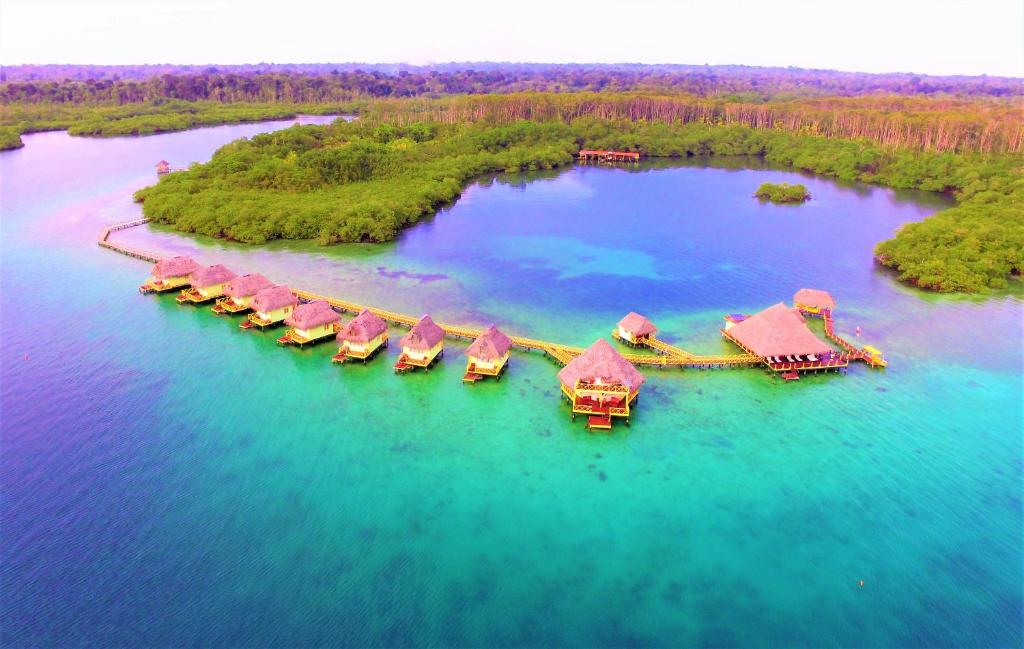 Punta Caracol Acqua Lodge — Hotel in Bocas del Toro