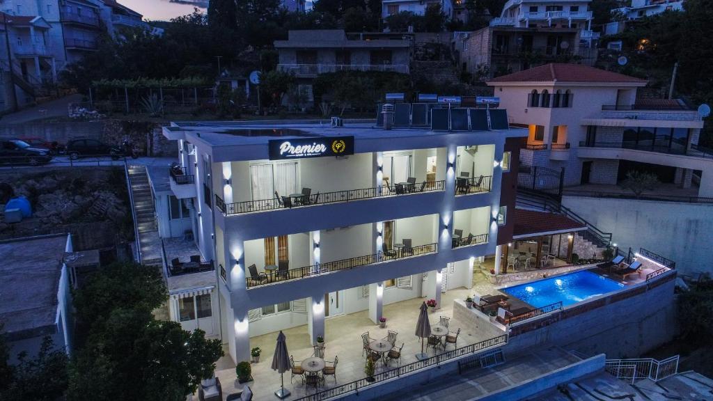 Villa Premier - 2