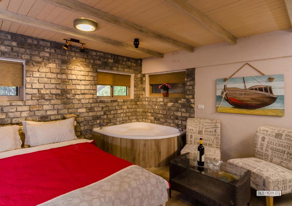Dream Cabin — Hotel in Tiberias