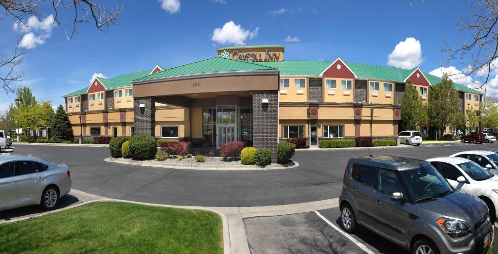 Crystal Inn Hotel & Suites - West Valley City Photo 2