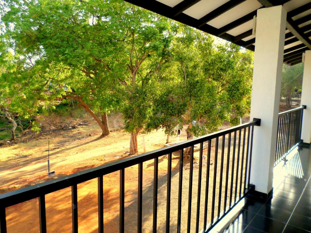 Romana Rest Kataragama photo