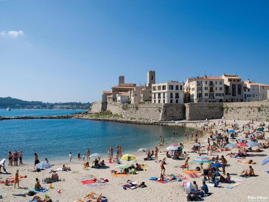 Superbe appartement loft vieil Antibes photo