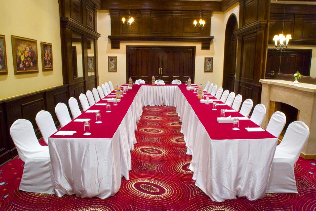 Banquet hall