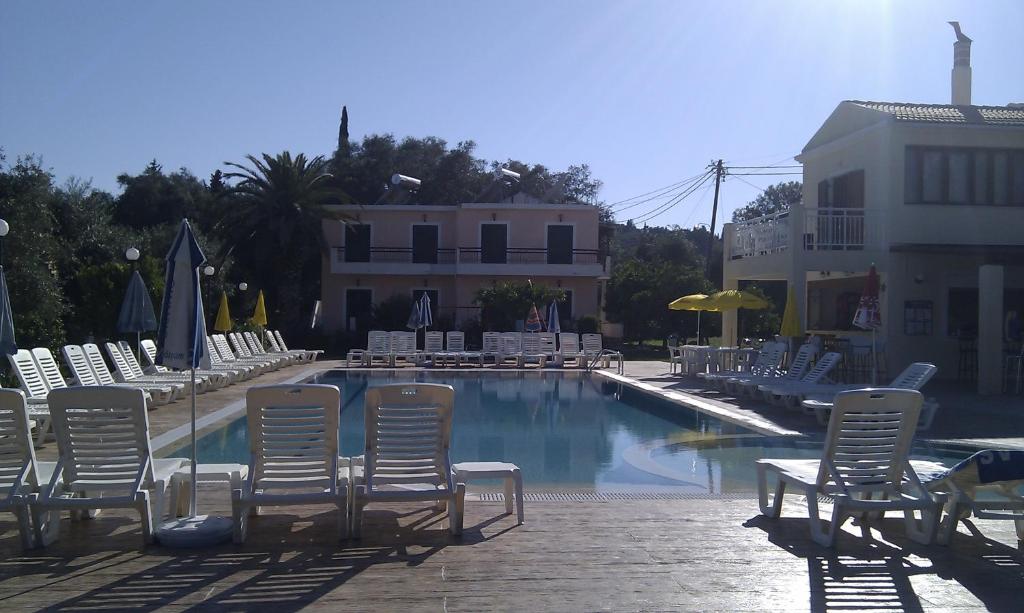 Yianetta Hotel & Suites — Swimming pool in Kavos, Ionian Islands