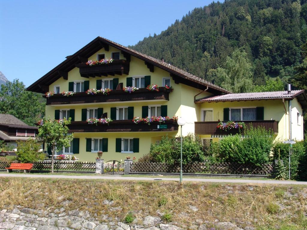 Landhaus Kreuz — Hotel in Schruns