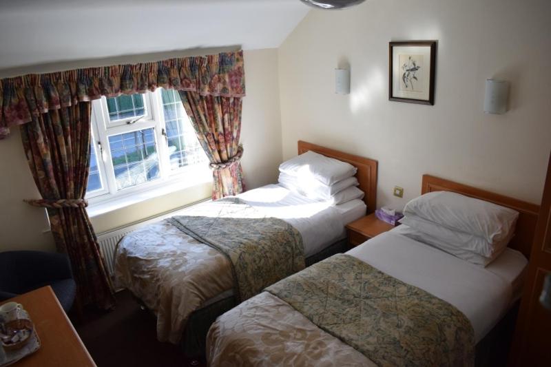 Clifton Bridge Guesthouse photo