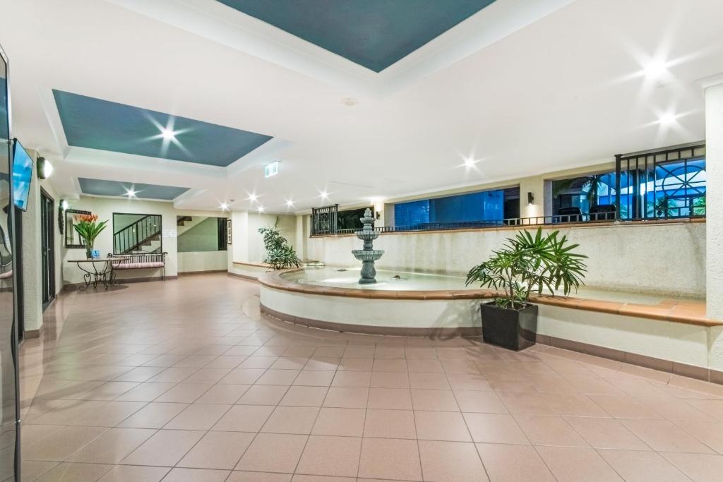 Regal Port Douglas - Holiday Apartments