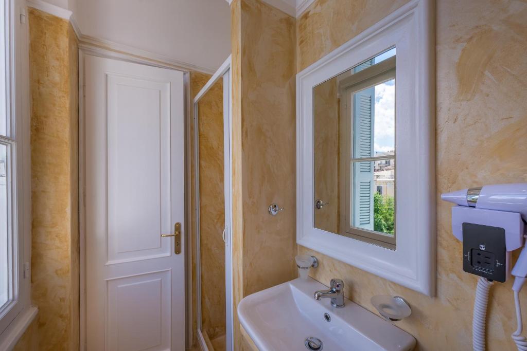 Palladian Home photo