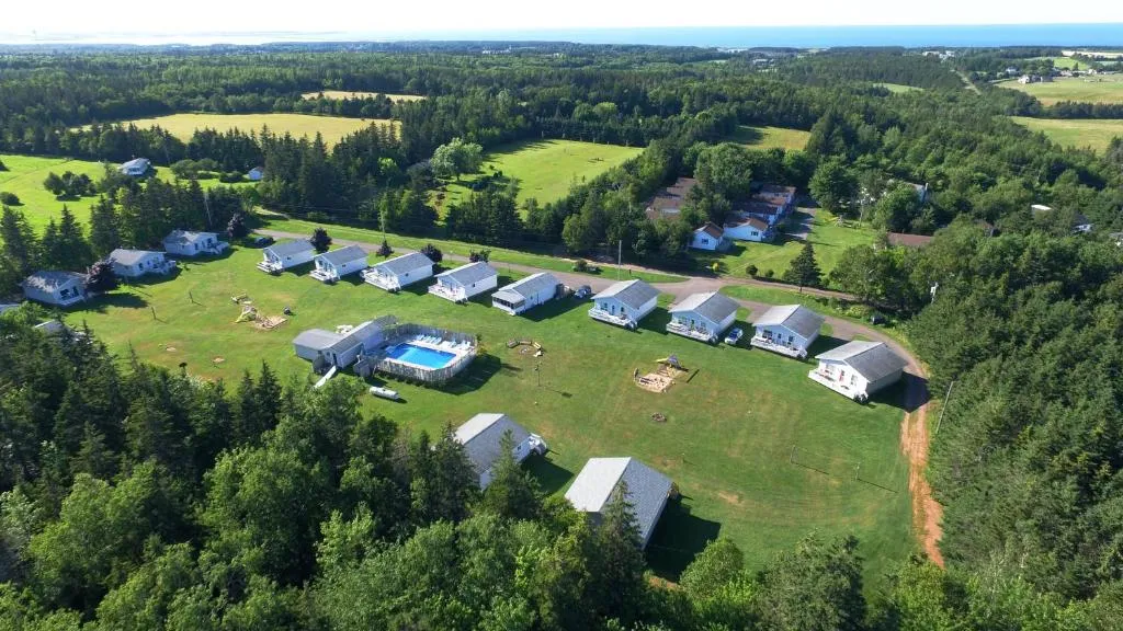 Hidden Acres Cottages, hotel in Cavendish