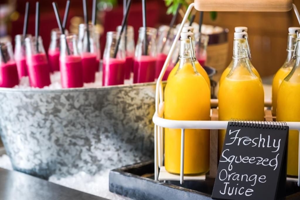Alimentos e Bebidas