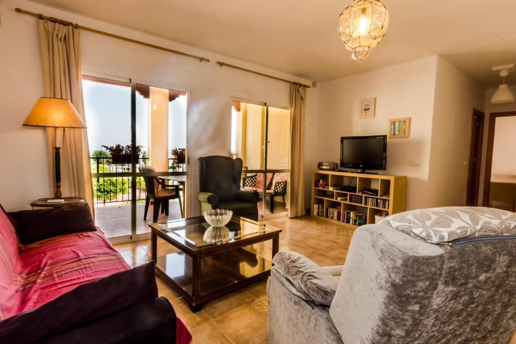 Luxurious Carabeo 2000 1.3, Nerja