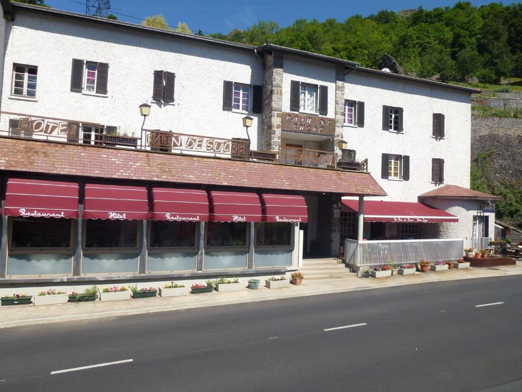 Hotel Restaurant Le Pain de Sucre — Hotel in Saugues