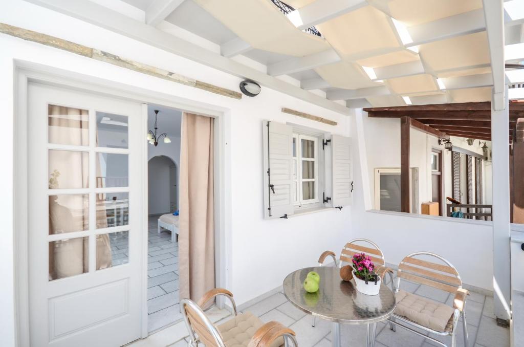 Naxos Dream Calypso Studios photo