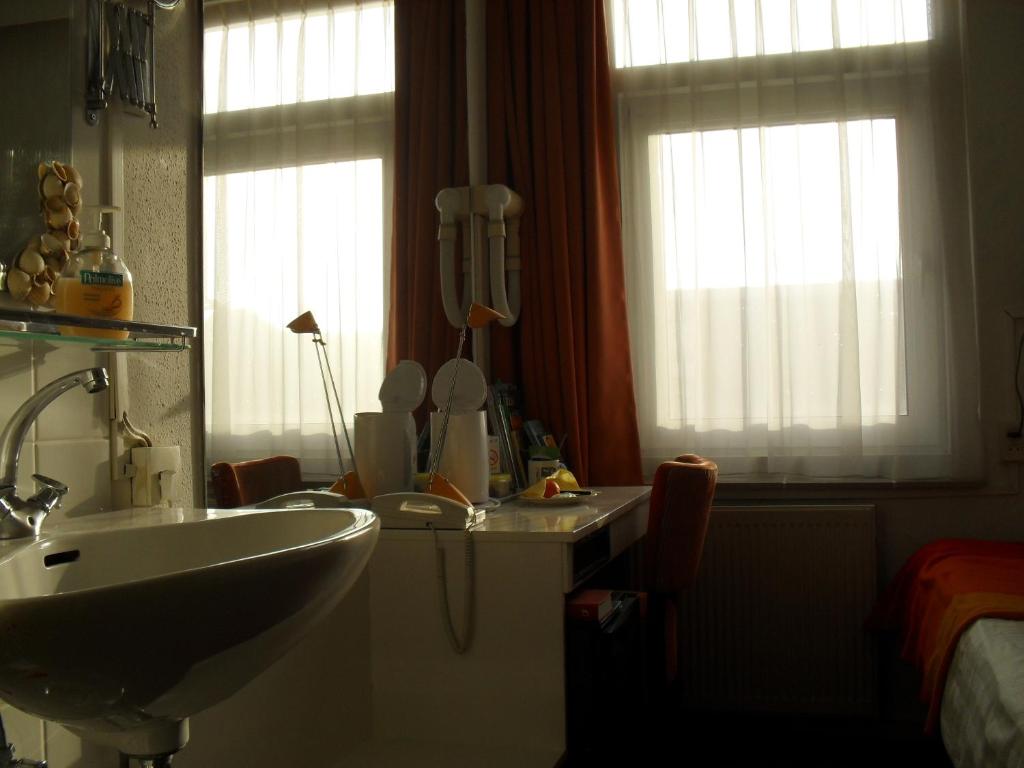 Hotel Hoogland Zandvoort aan Zee, Zandvoort | 2023 Updated Prices, Deals