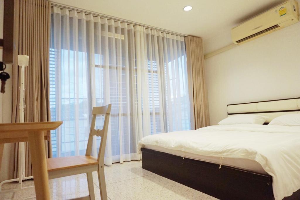 Boon Street Hostel photo