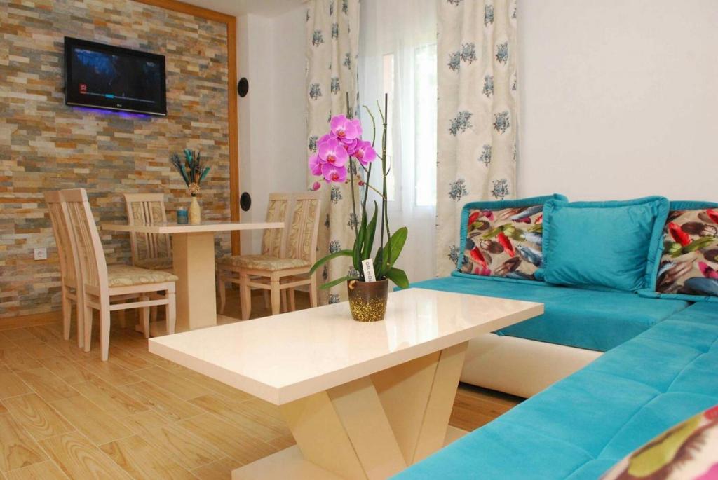 Apartments Kuc - 1