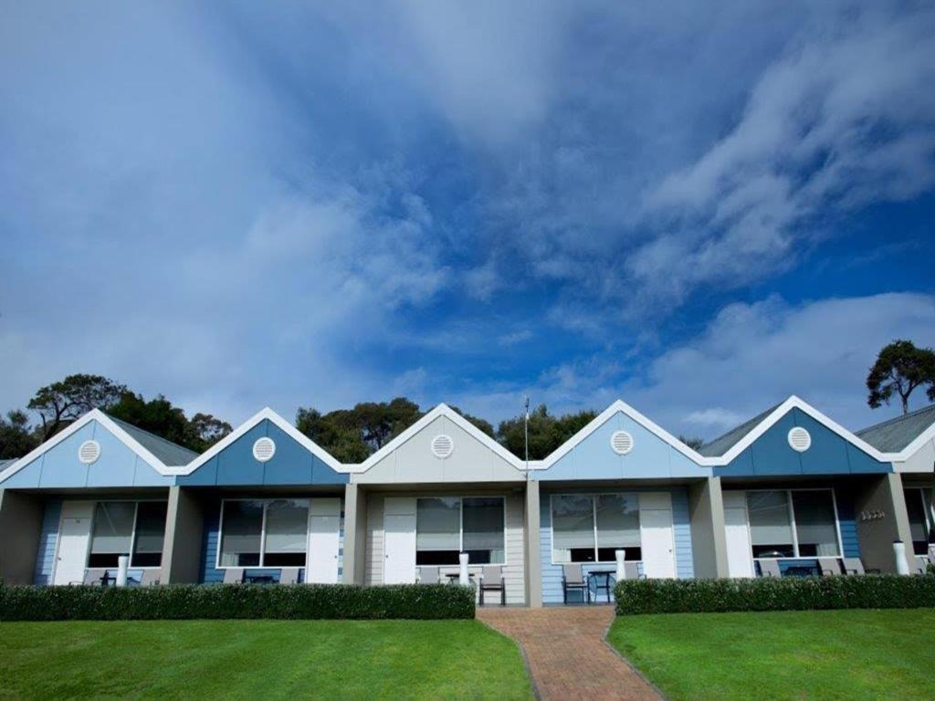 Sorrento Beach Motel photo