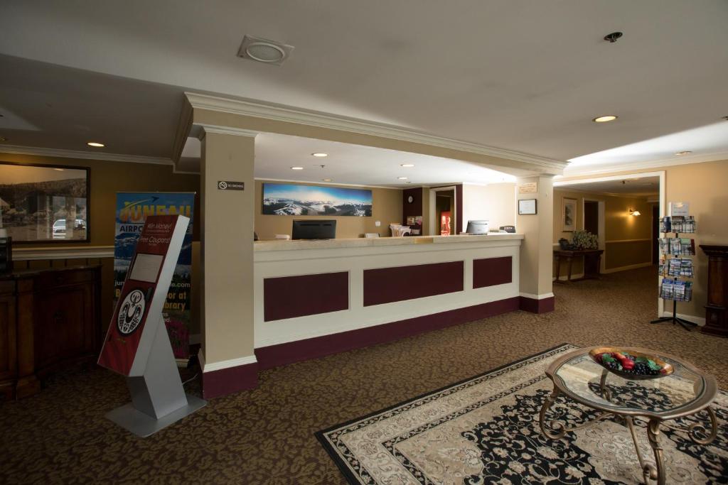 Ramada by Wyndham Juneau photo