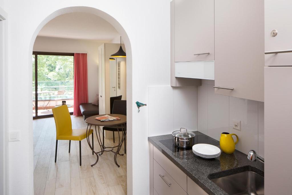 Facilities, Aparthotel Al Lago in Locarno