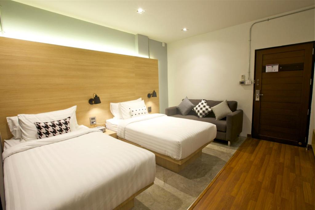 The Plug hotel @ i-Biz Avenue