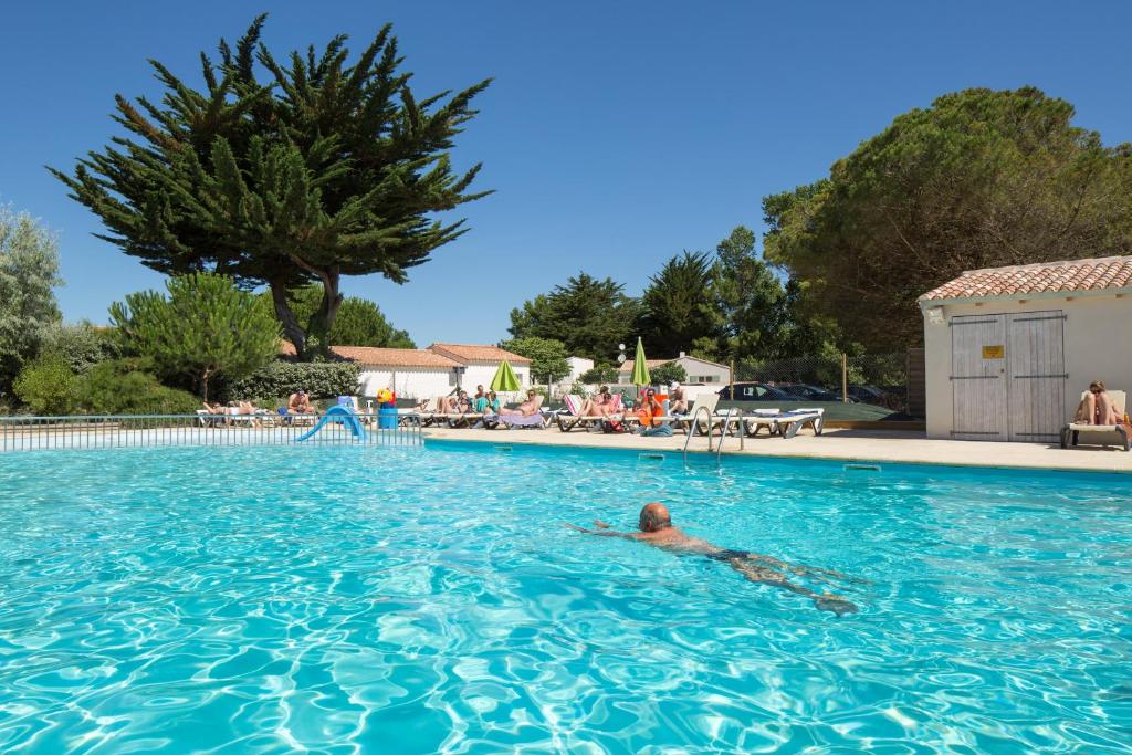 Camping Le Suroit photo