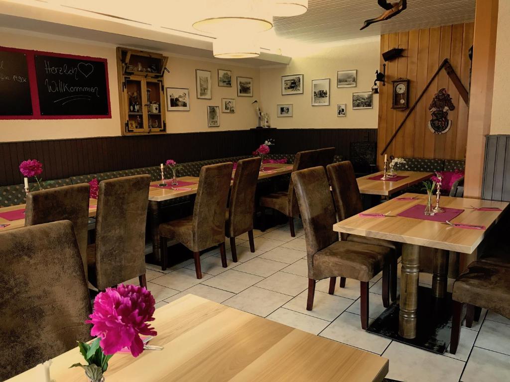 Hotel Restaurant Alt Laubach 전경