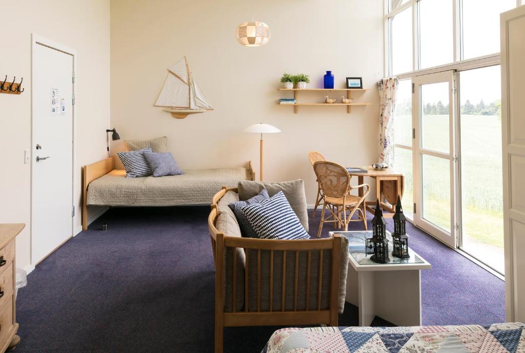 Double Room with Private Bathroom