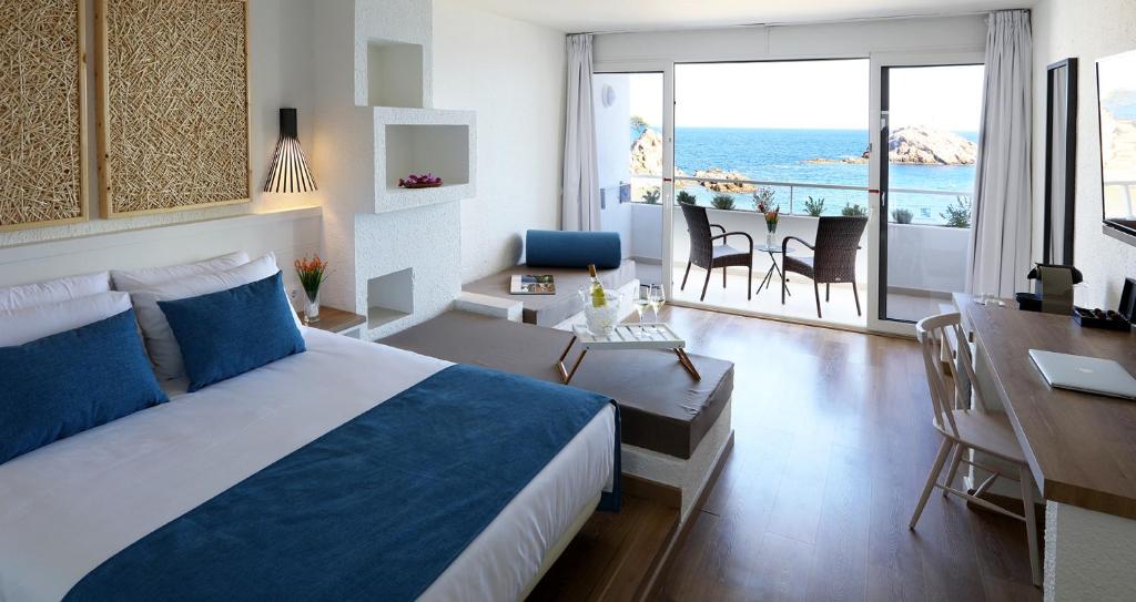 Golden Mar Menuda — Pokoje in Tossa de Mar, Katalonia