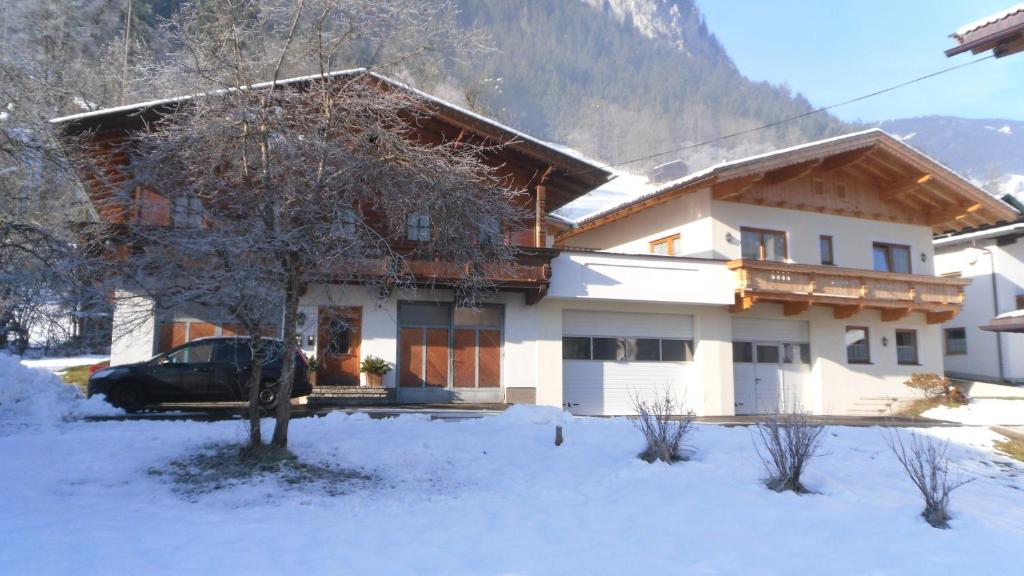 Chalet Walchenhof - 1