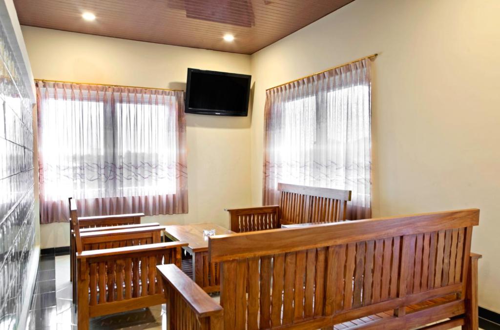 Facilities, RedDoorz Near Trans Studio Mall 2 in Bandung