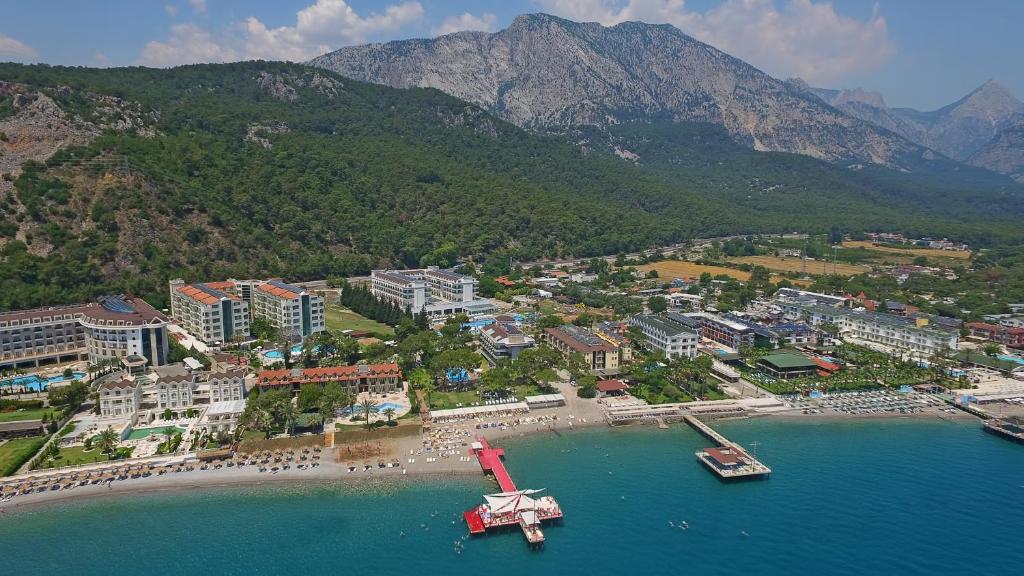 Dosinia Luxury Resort-Ultra All Inclusive — Beach in Beldibi