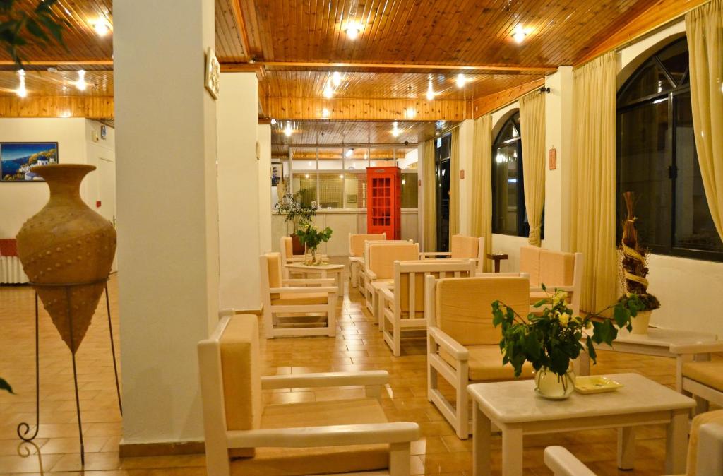 Niko Elen, Adults Only — Restaurant & bars in Stalida
