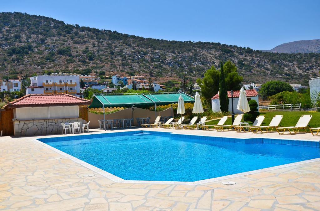 Niko Elen, Adults Only — Swimming pool in Stalida
