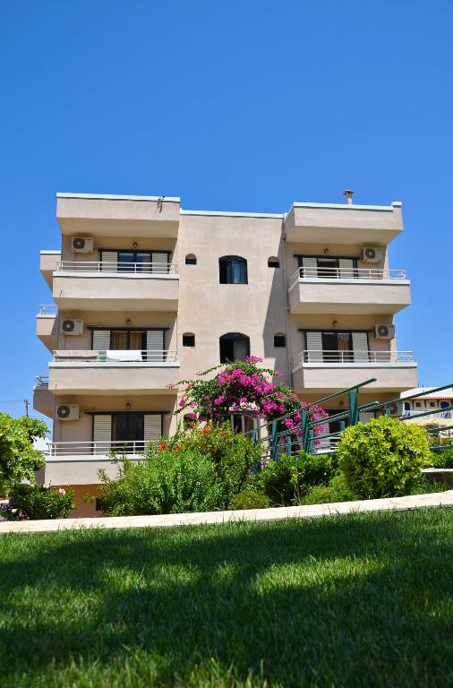 Niko Elen, Adults Only — Hotel building in Stalida