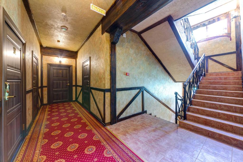 "The Three Musketeers" Deluxe Hotel photo