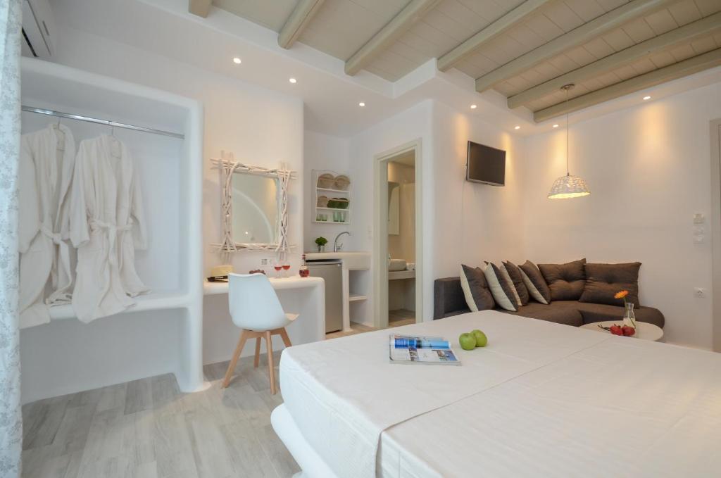 Naxian Spirit Suites & Apartments photo