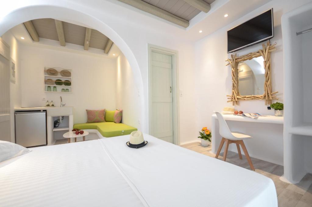 Naxian Spirit Suites & Apartments photo