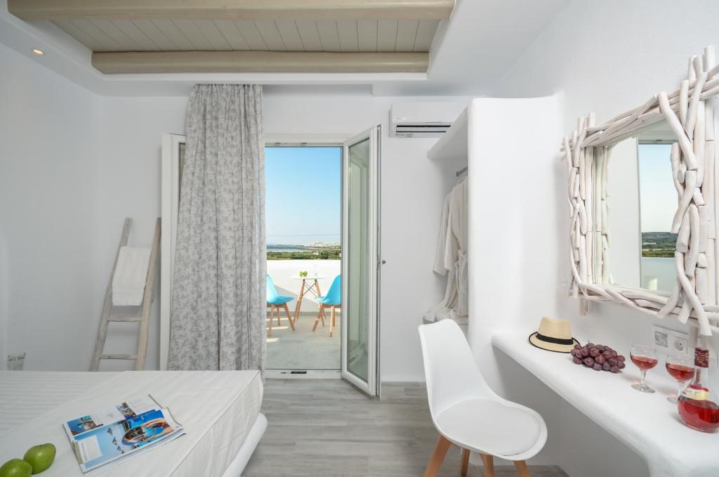 Naxian Spirit Suites & Apartments photo