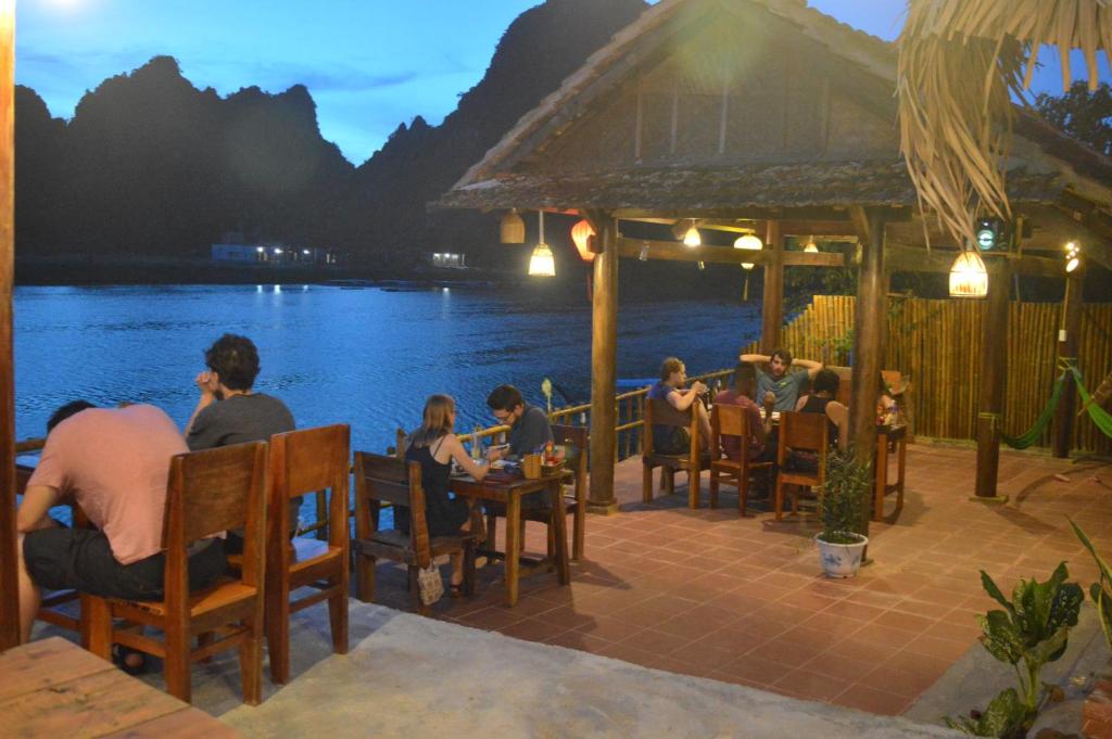 Phong Nha Coco House Homestay